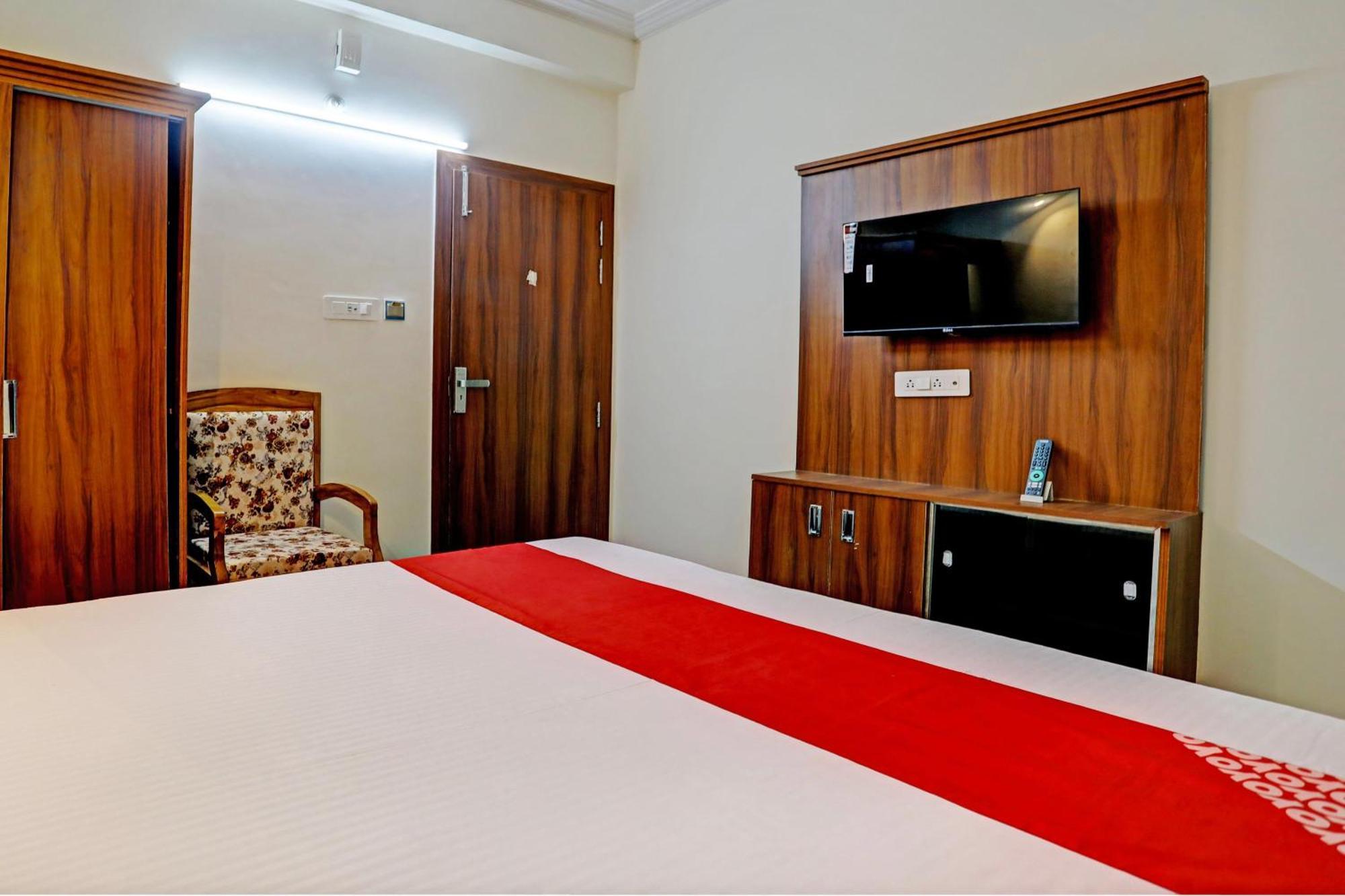 Hotel O Al Diwan Banquet And Suites Kanpur Extérieur photo